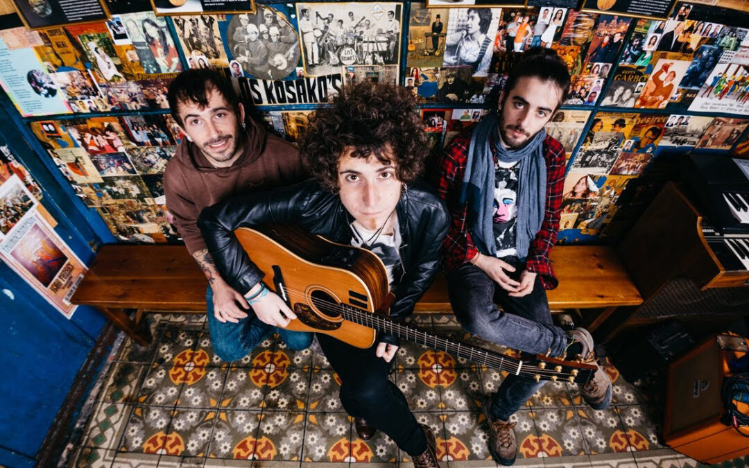 Con X the Banjo